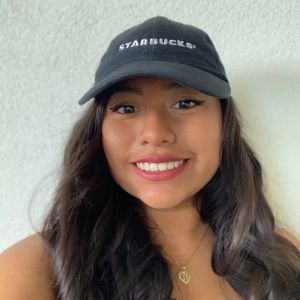 Meet your Posher, Daisha